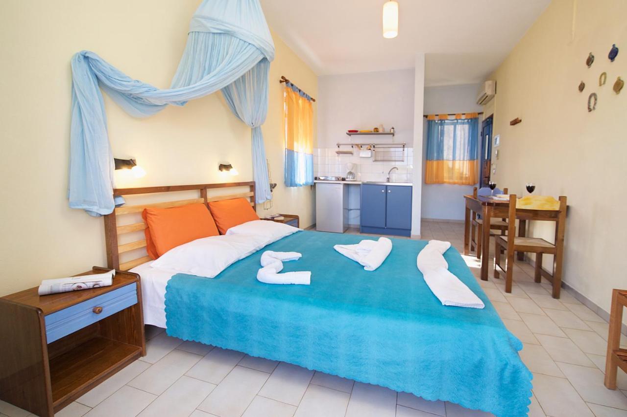 Kalypso Studios & Apartments Karavomylos Eksteriør bilde